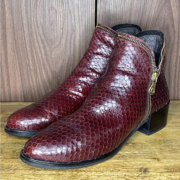 Kanna Women's Kelly Bootie BurgunLeather Reptile Zipper Trim EU Sz 41 - Picture 2 of 10